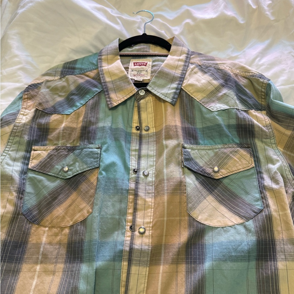 Levis Xxl long sleeve shirt